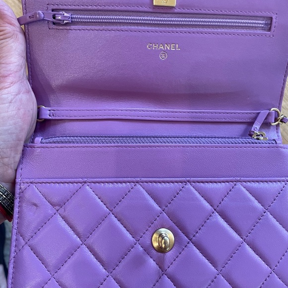 RARE Chanel WOC - Picture 5 of 8